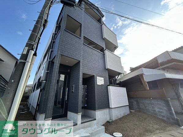 Ours Lavande(ウルス・ラヴァンド)の物件外観写真